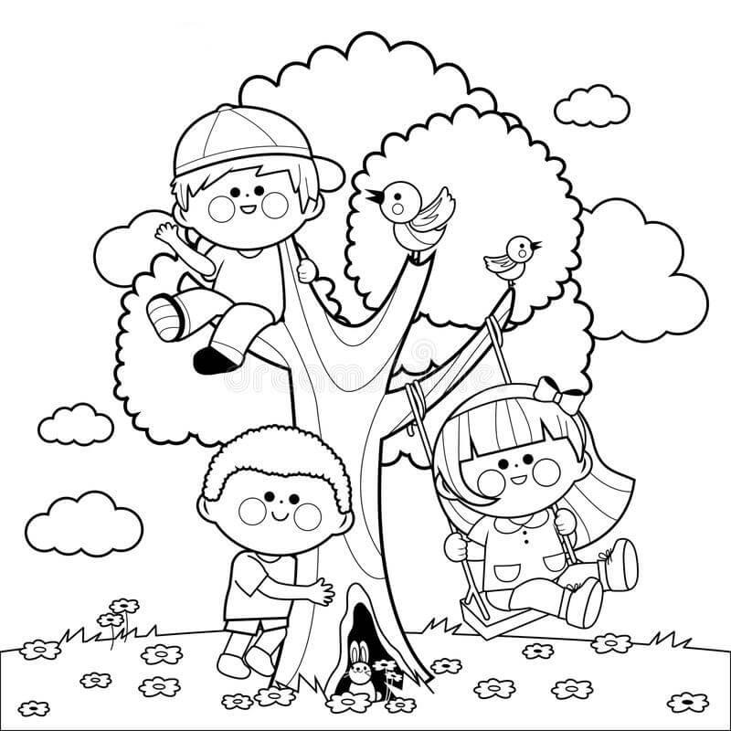 나무 위에서 노는 아이들 coloring page